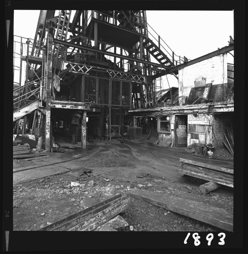 Black and white film negative showing pit top, Deep Duffryn Colliery, 22 April 1980.