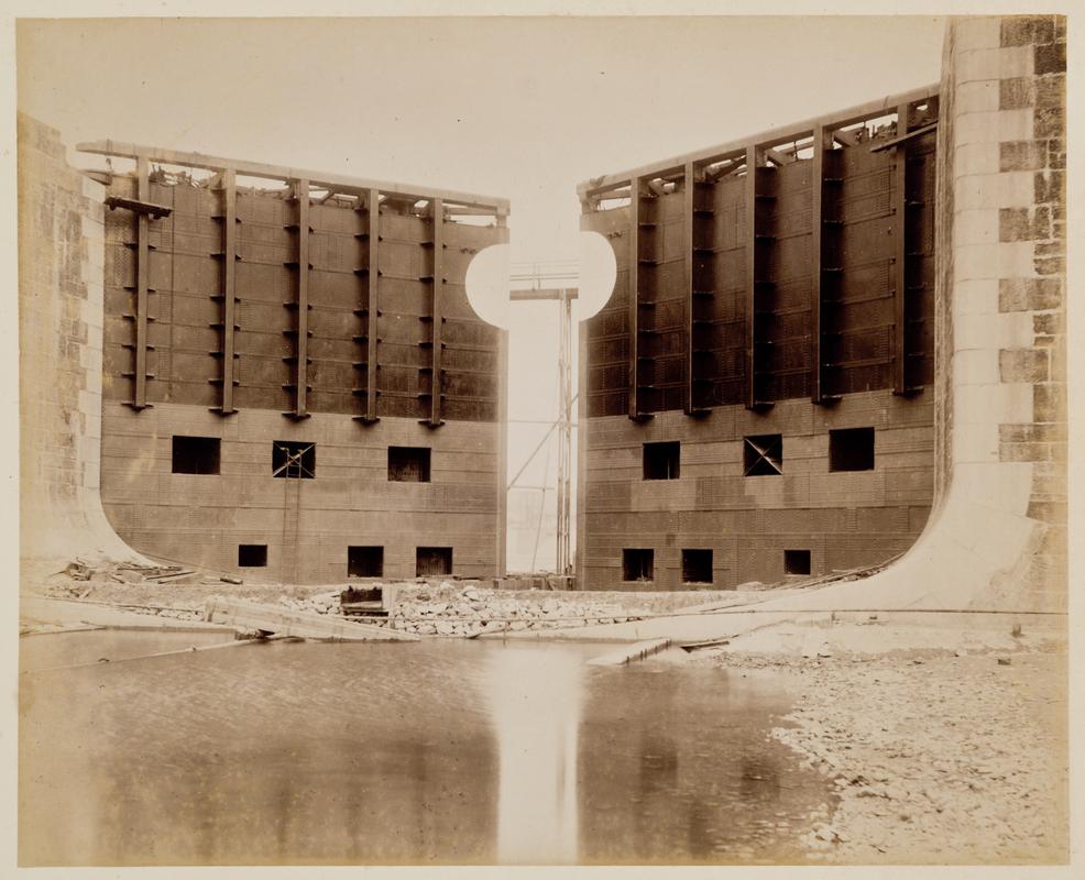 Barry Dock construction, photograph