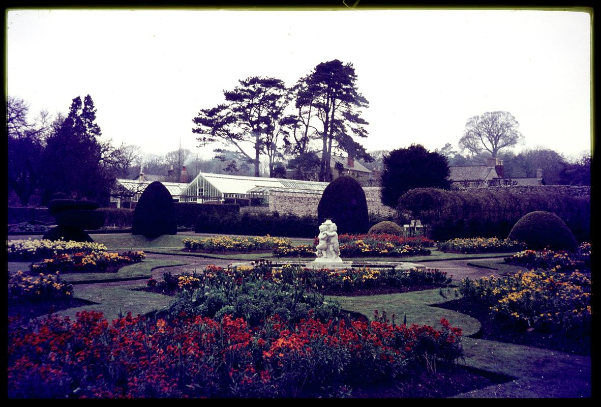 St Fagans Castle and Gardens