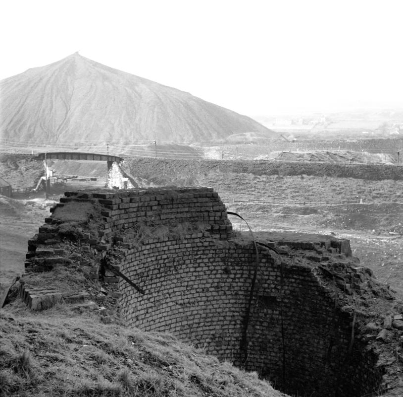 General view of New Side site, Blaenavon (furnace shaft in foreground), Blaenavon