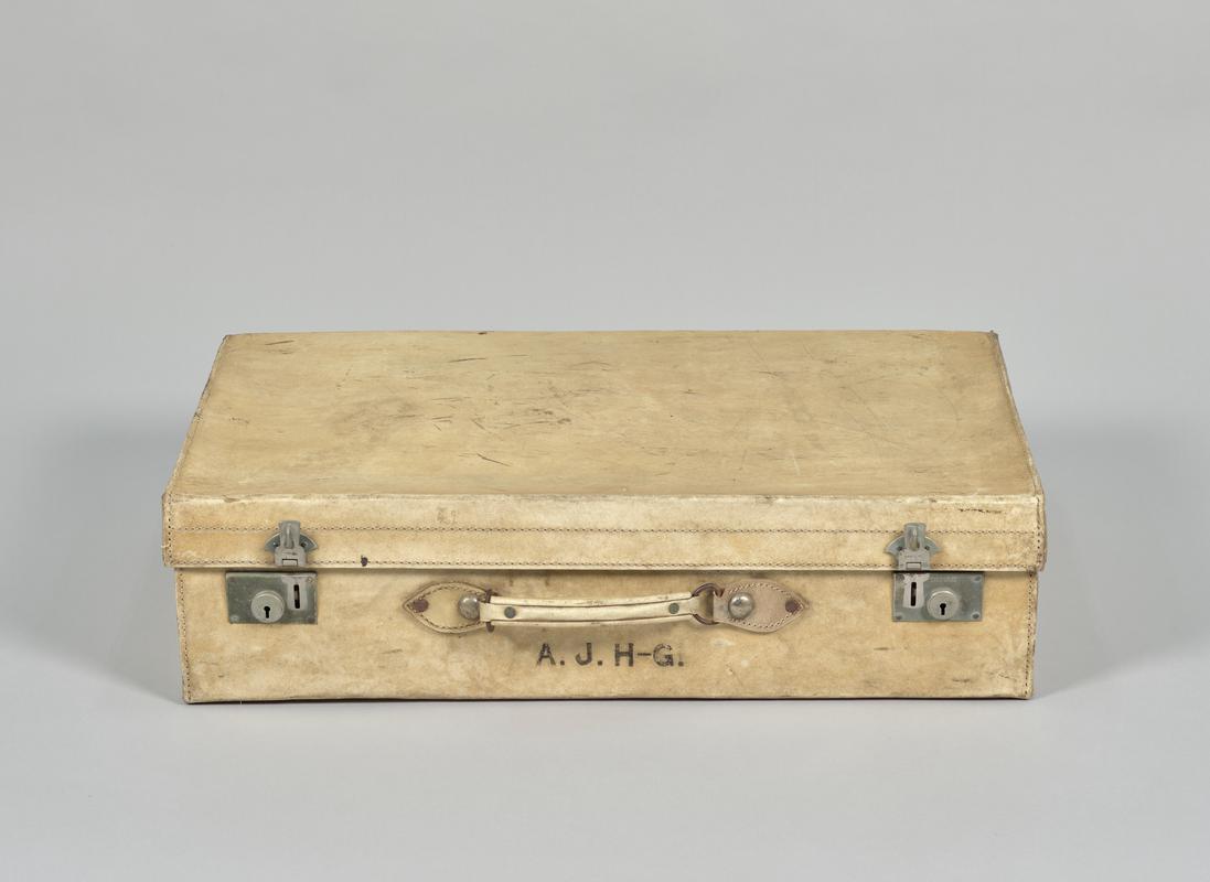 Suitcase used by Annie Jane Hughes-Griffiths