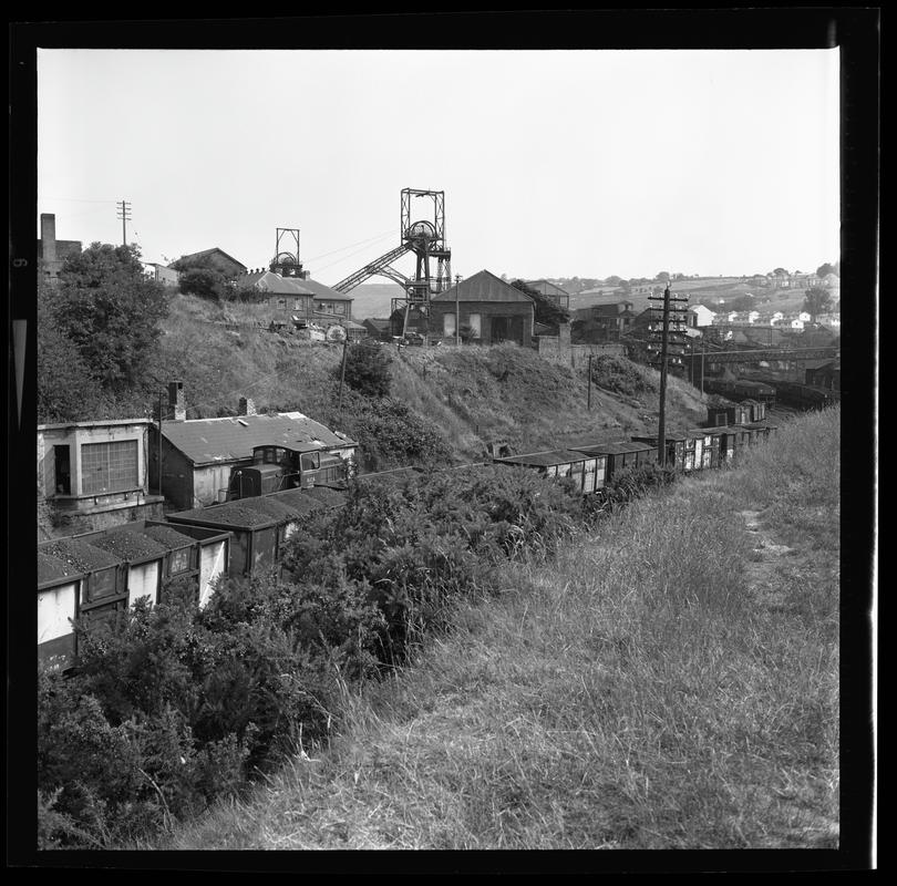 Deep Navigation Colliery, film negative