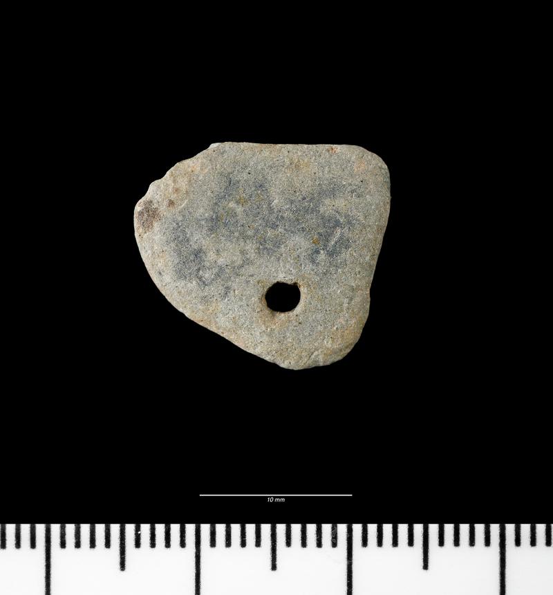 Early Mesolithic shale bead