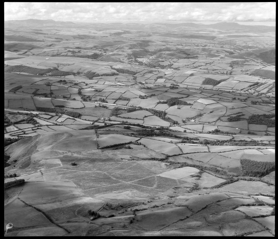 Clywedog dam, negative
