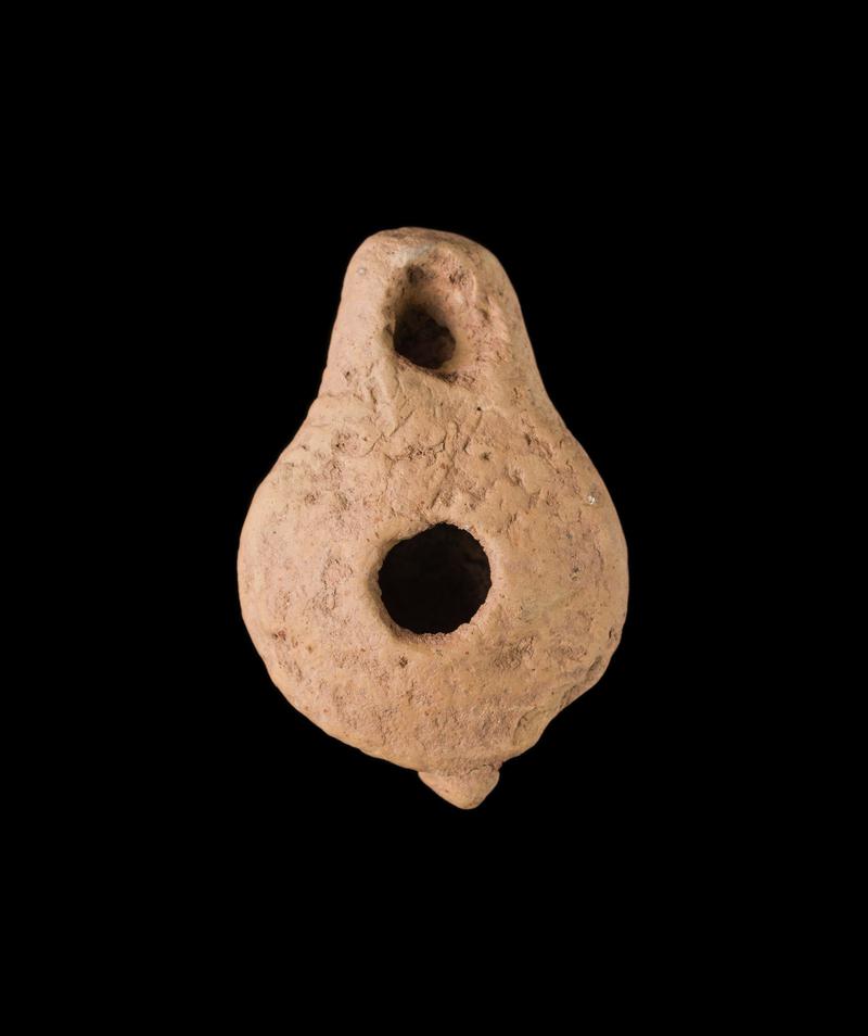 Roman pottery lamp