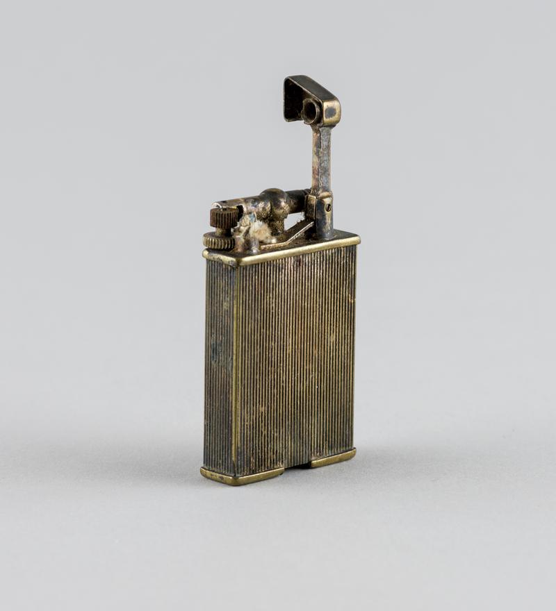 Cigarette lighter