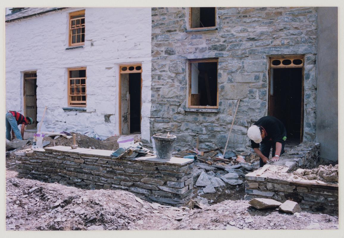 rebuilding Fron Haul at Welsh Slate Museum, 1999