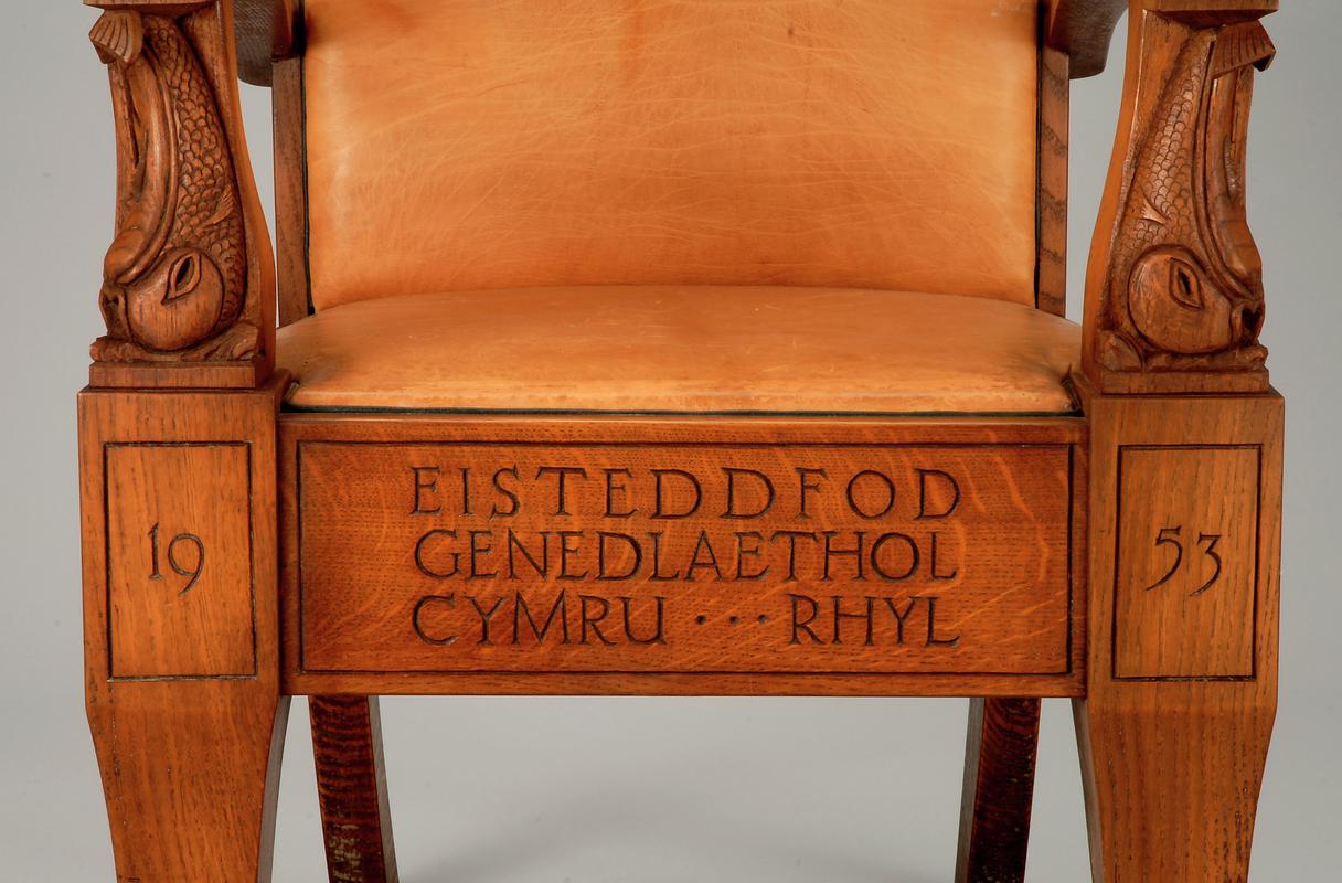 Eisteddfod chair