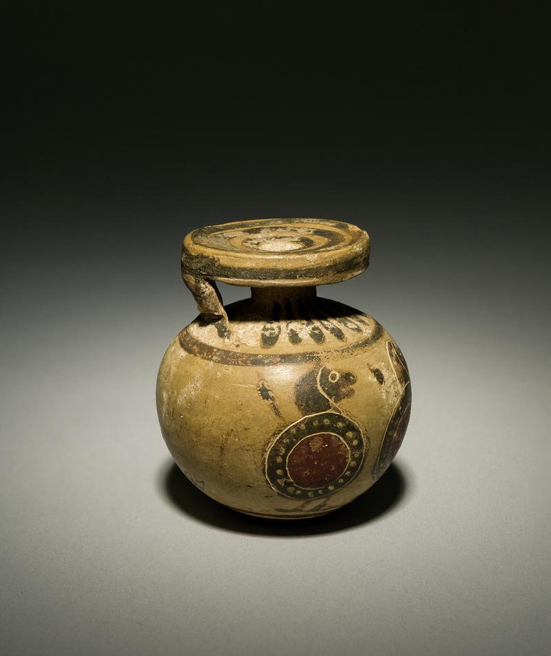 Classical pottery vase