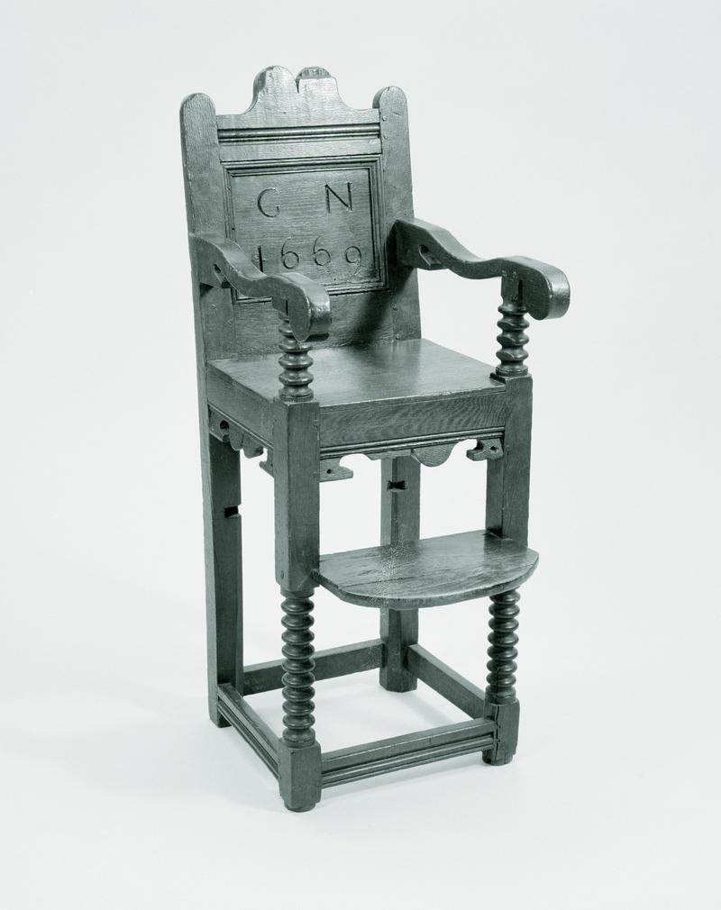 Child's Oak high chair, Meirionnydd, 1669