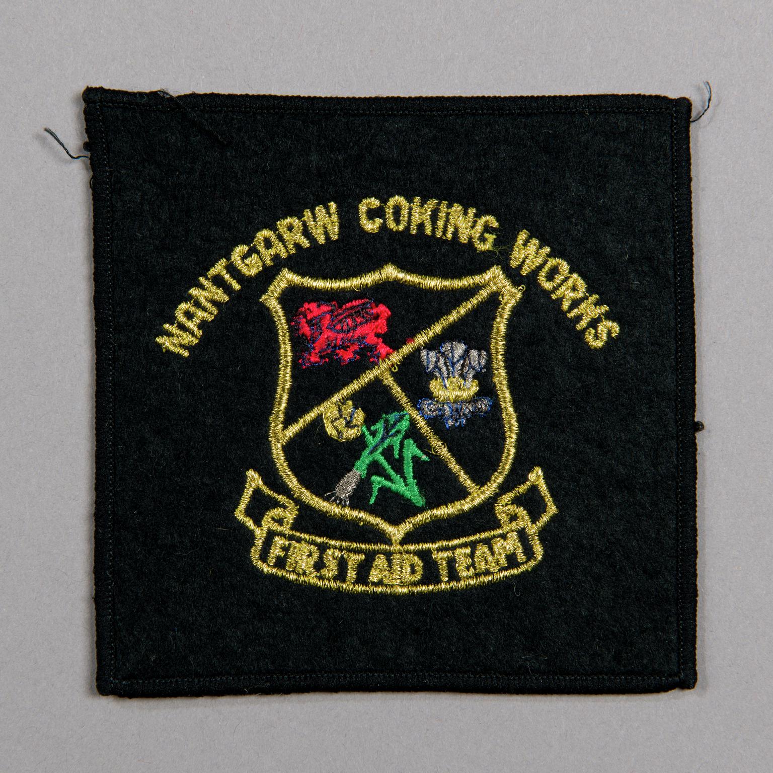 Nantgarw Coking Works First Aid Team, badge
