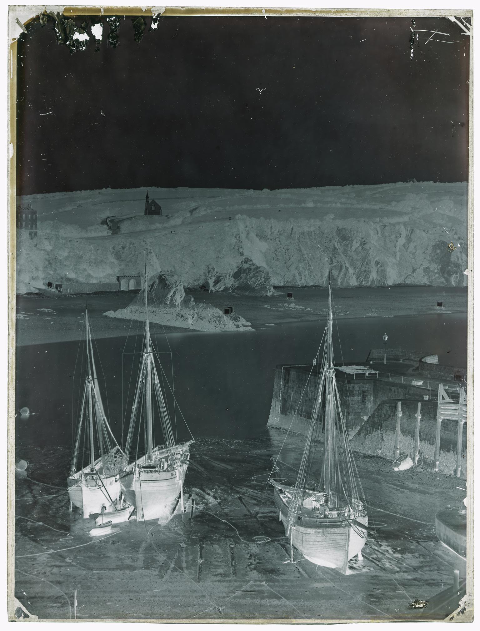 Tenby Harbour (glass negative)