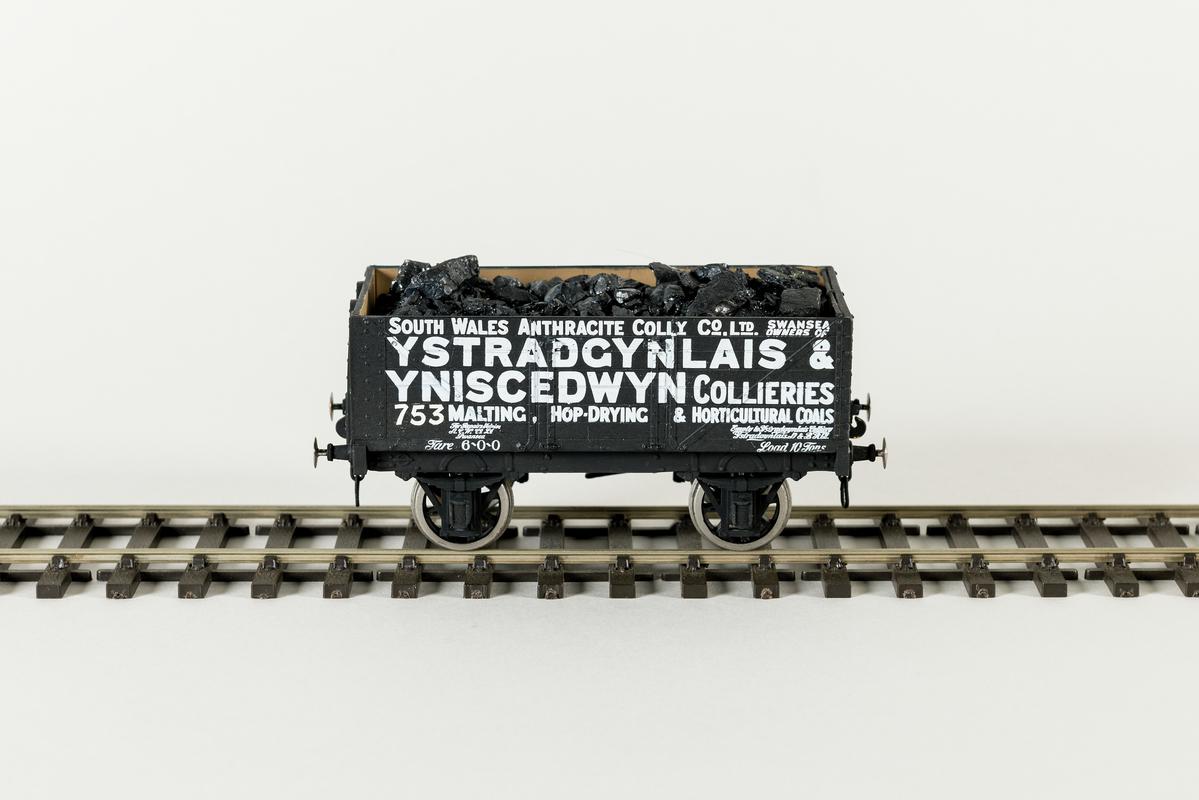 model, train truck, South Wales Anthracite Colliery, Co. Ltd. Swansea owners of Ystradgynlais & Yniscedwyn Collieries. No 753