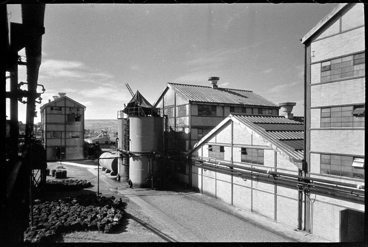 Caerphilly tar plant, negative