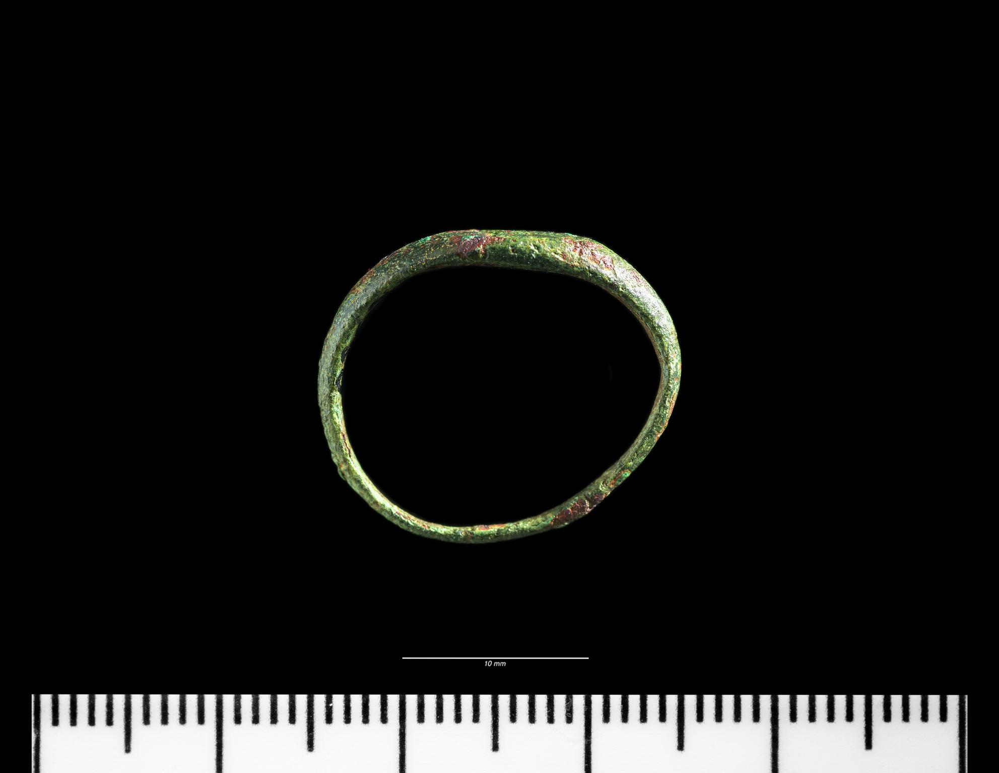 Roman copper alloy finger ring with capricorn engraving