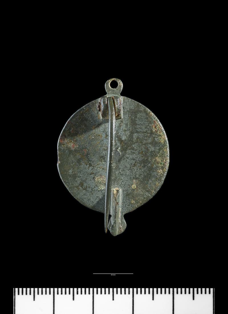 Roman copper alloy disc brooch, enamelled