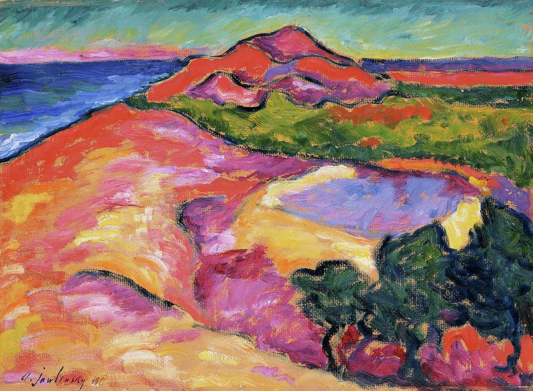 Golygfa o Arfordir gyda Bryn Coch