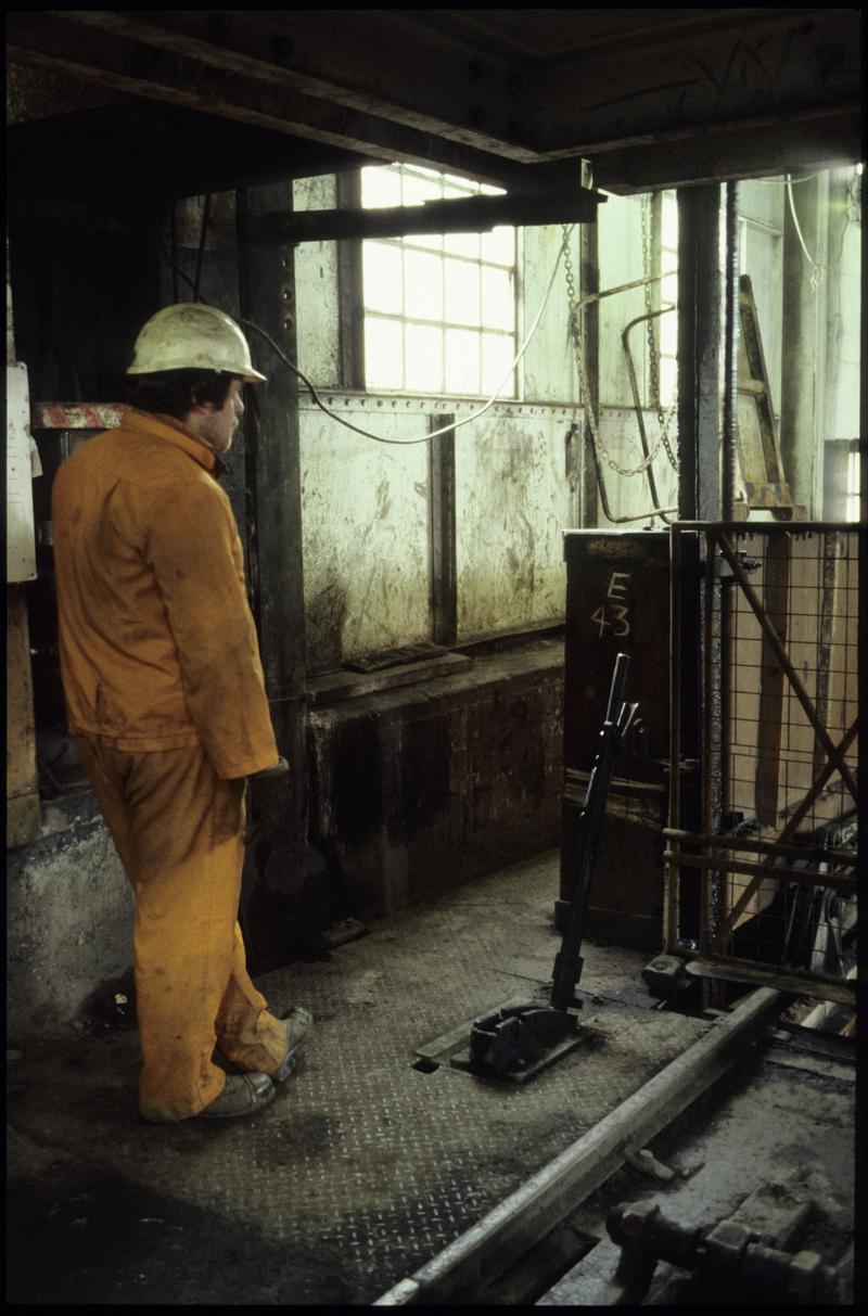 Oakdale Colliery, film slide