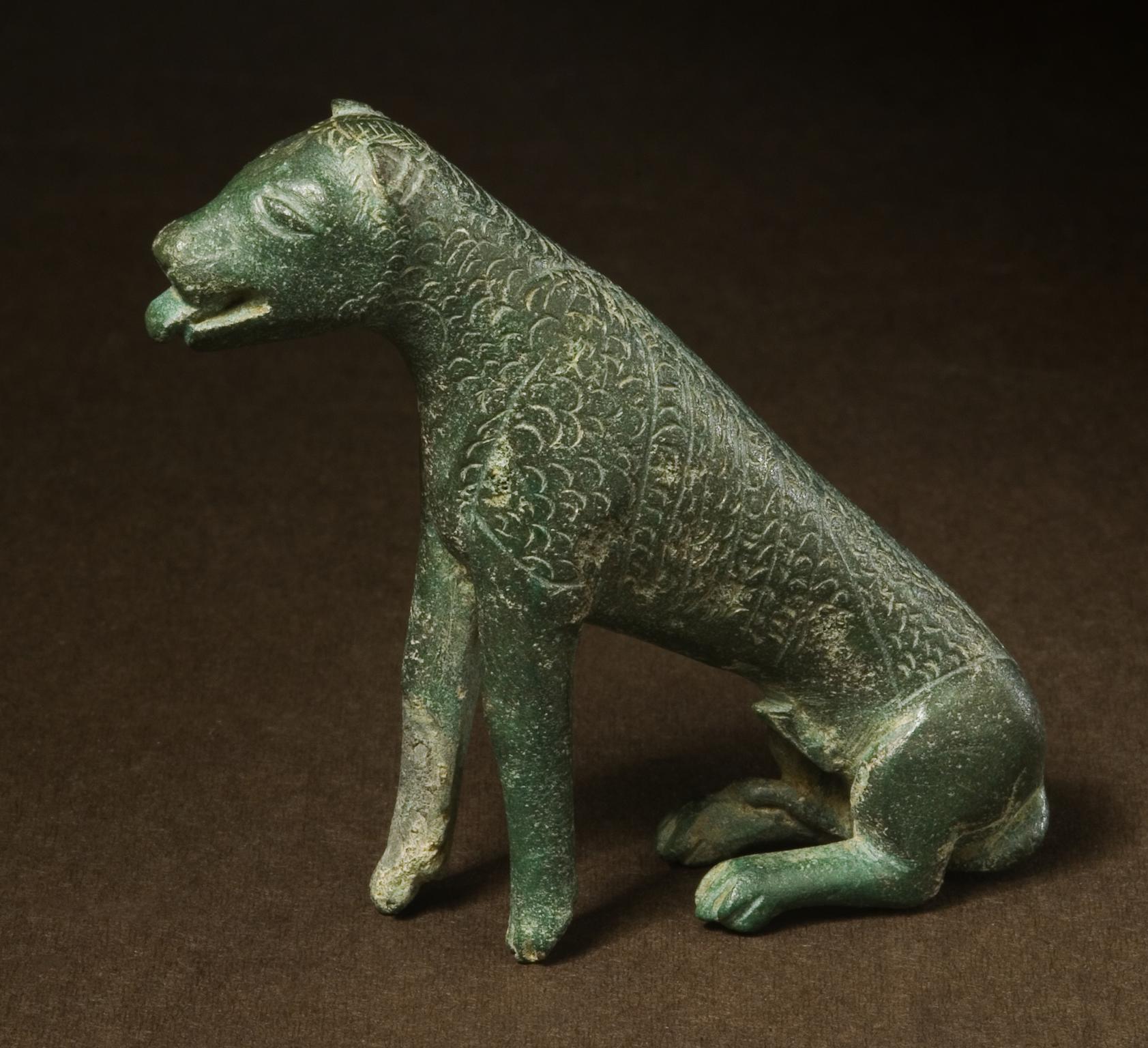 Roman copper alloy figurine of seated dog