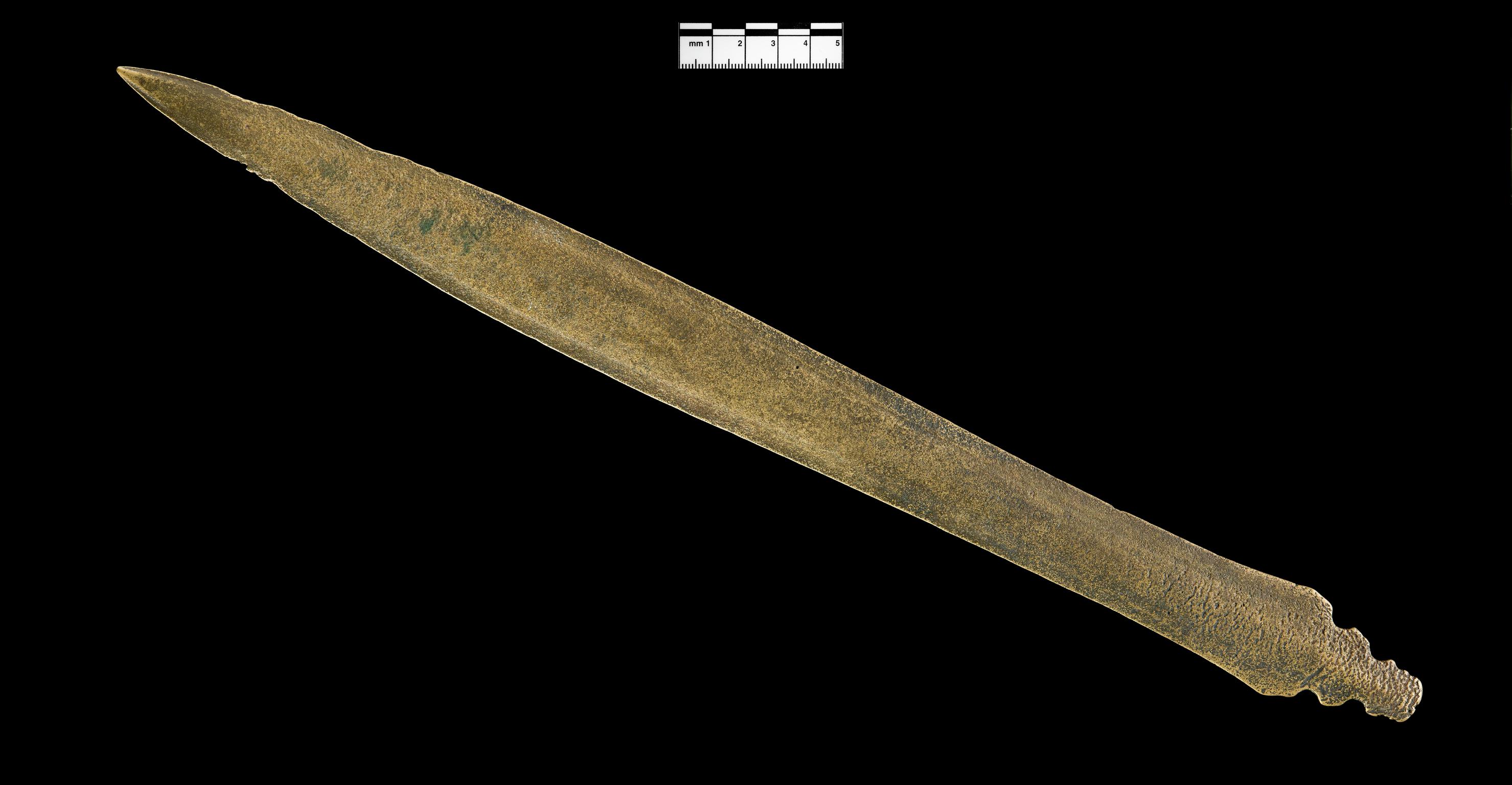 Middle Bronze Age bronze leaf shaped sword