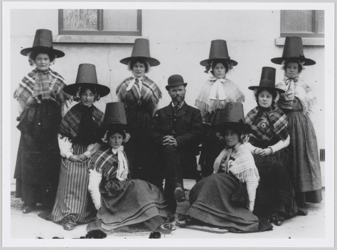 Photograph (print)
