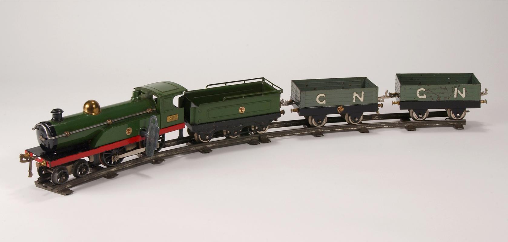 Tinplate "O" gauge GNR goods train