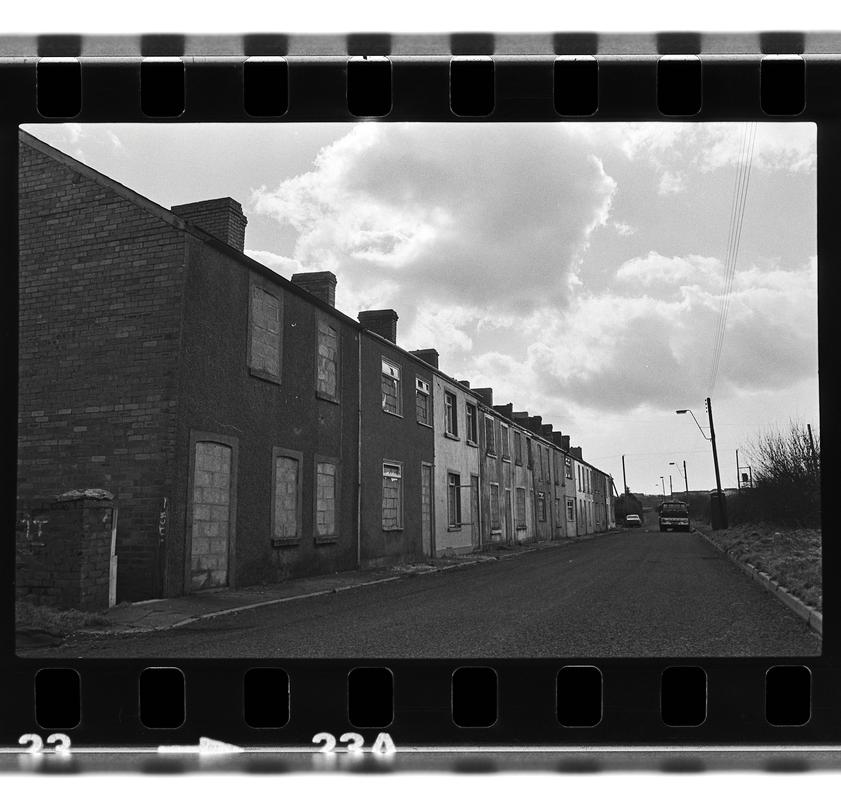 Ffordd-y-Gyfraith, photograph