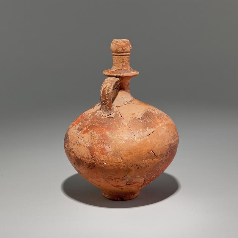 Roman pottery flagon