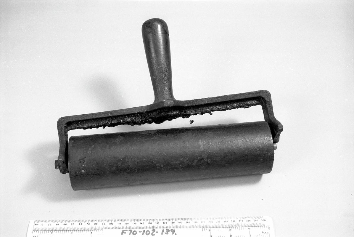 Inking roller