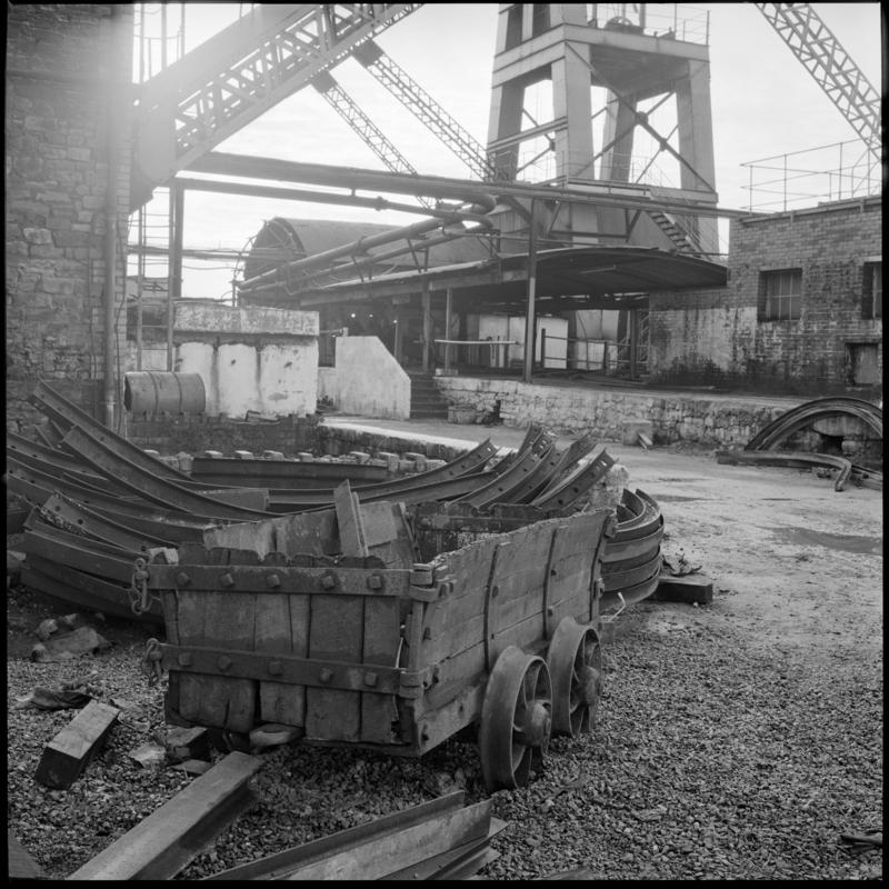 Black and white film negative showing Coegnant Colliery yard, 25 November 1981.  '25 Nov 1981' is transcribed from original negative bag.