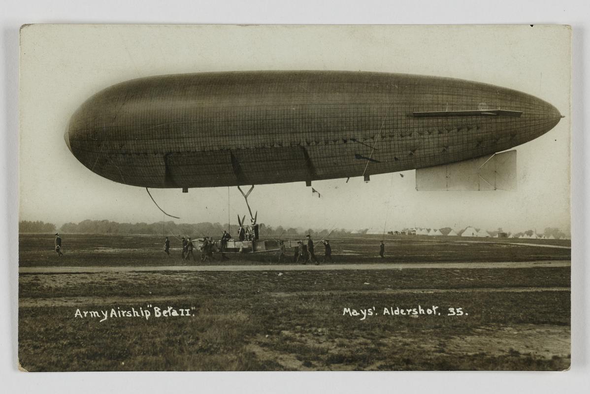 Army Airship "Beta II", Aldershot (postcard)