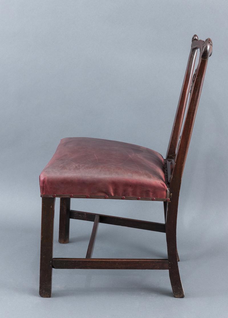 Dining chair