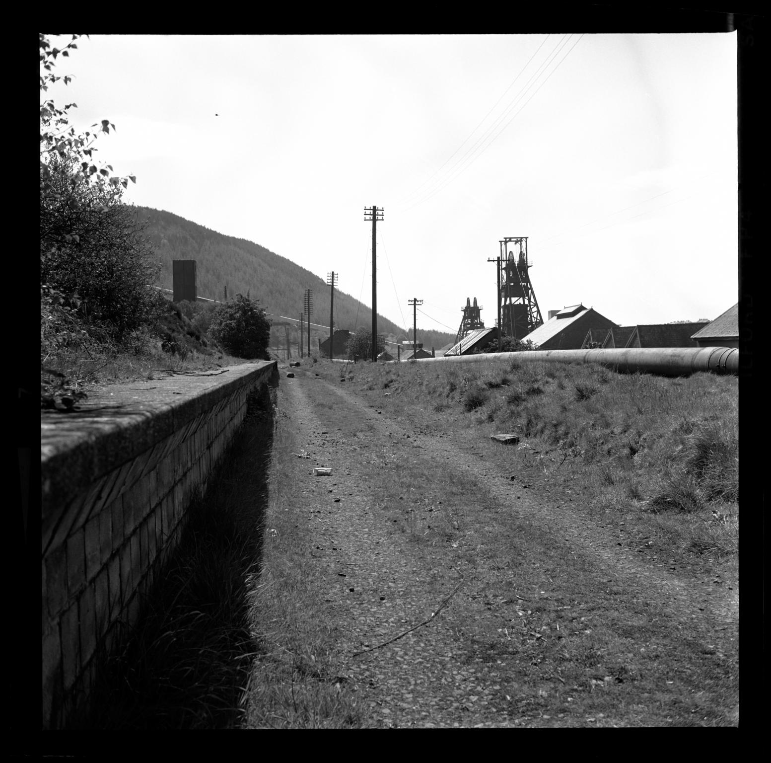 Bargoed Colliery, negative