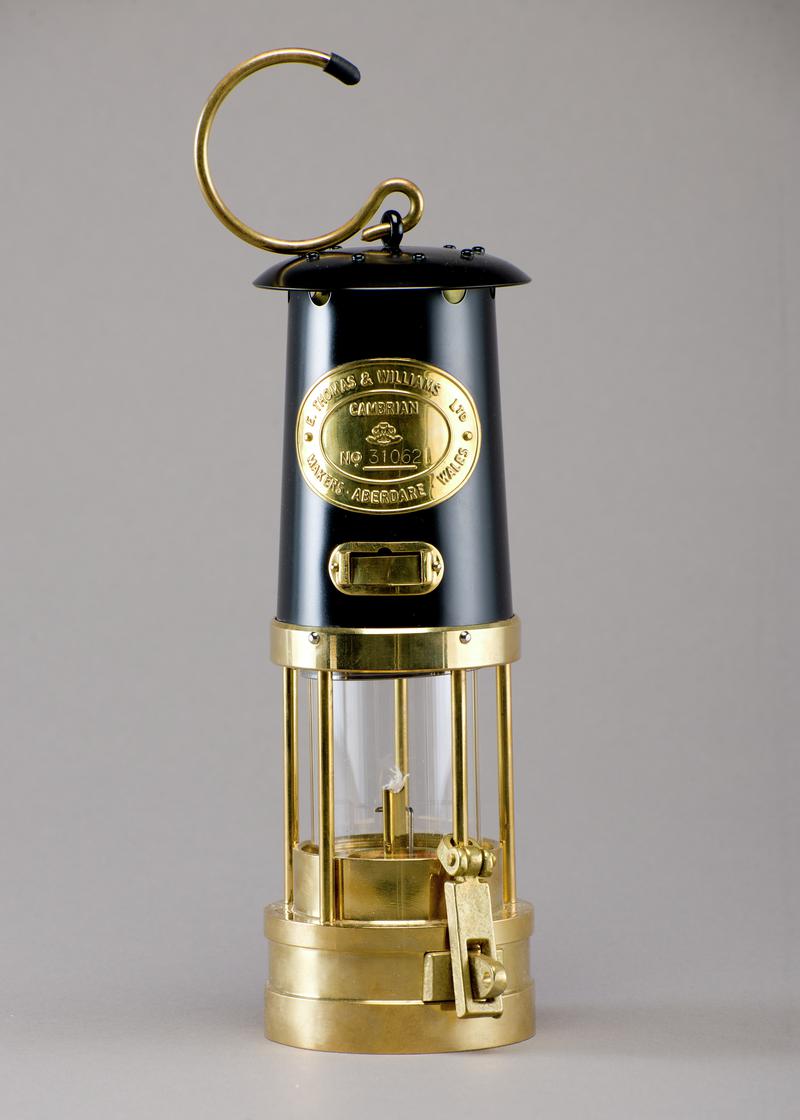 E. Thomas & Williams Ltd. flame safety lamp