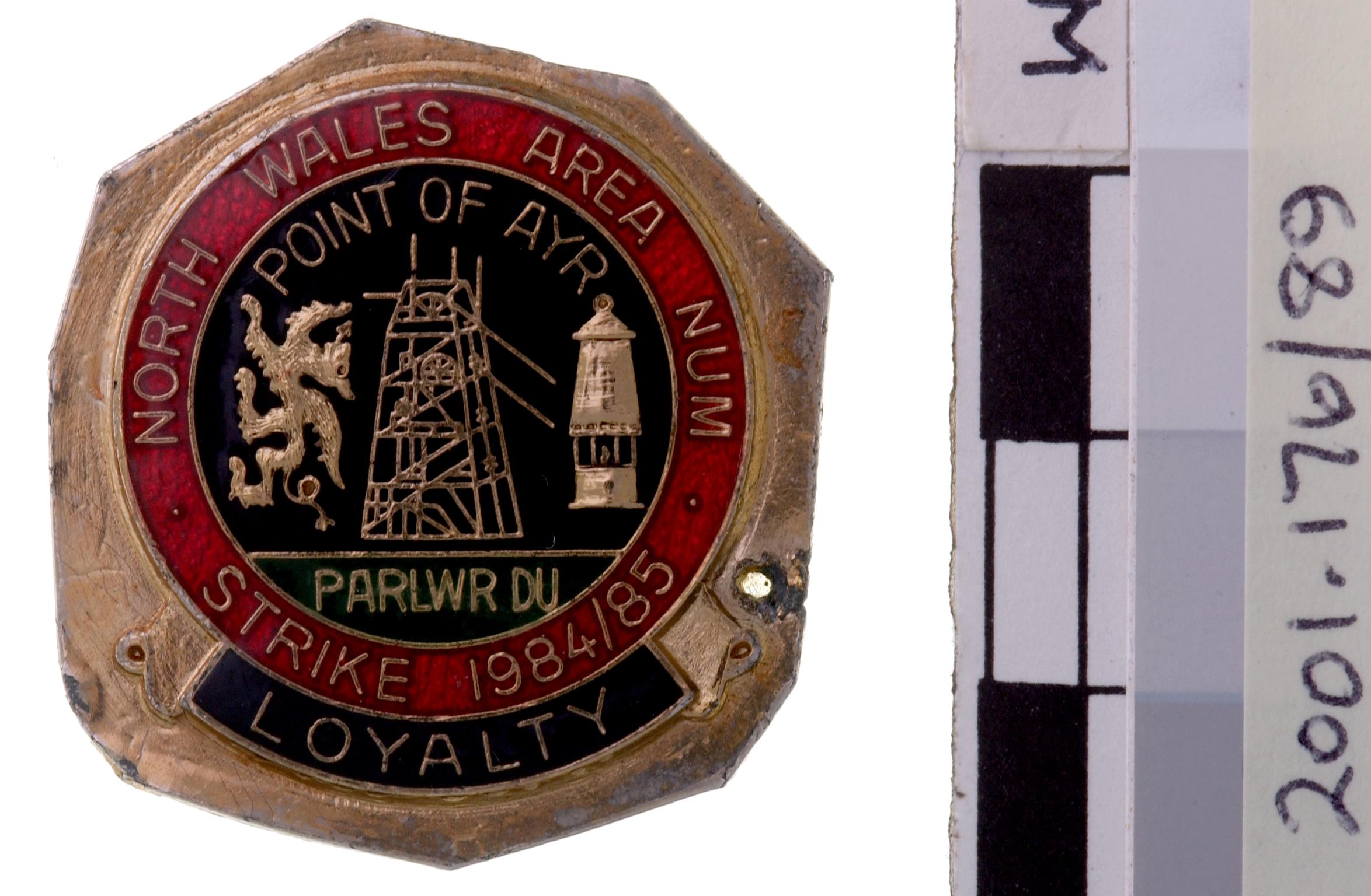 N.U.M. North Wales Area, badge