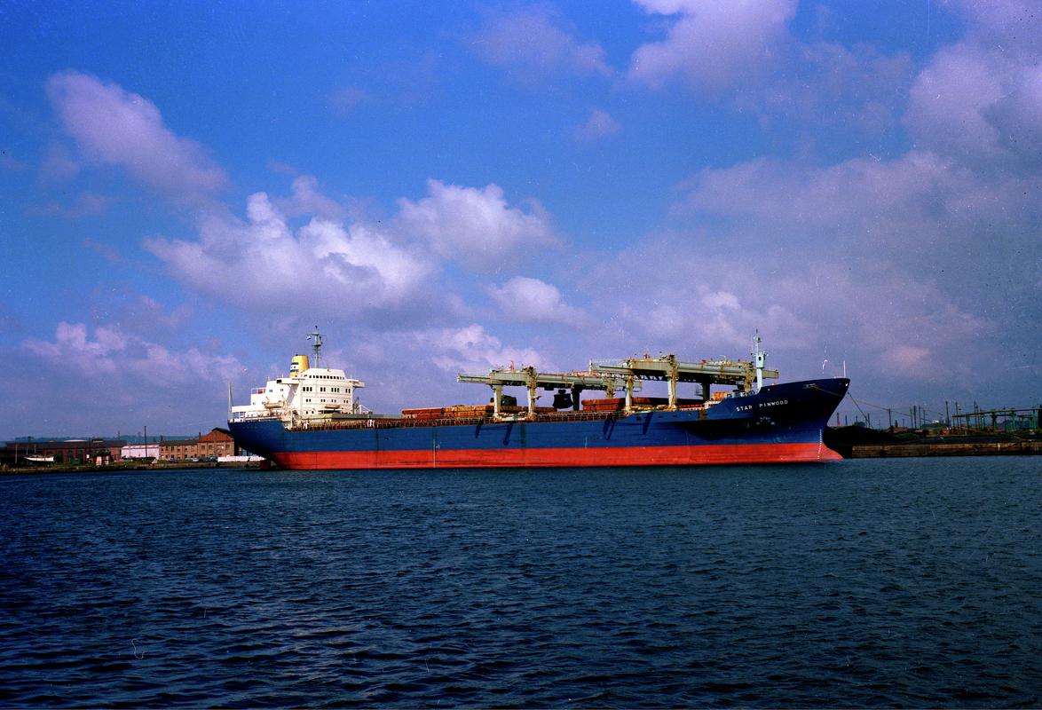 Cardiff Docks, negative