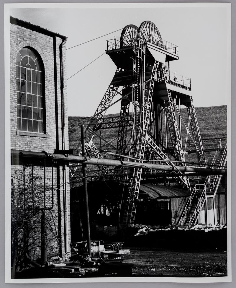 Downcast shaft headgear, St. John's Colliery, 15 November 1985.