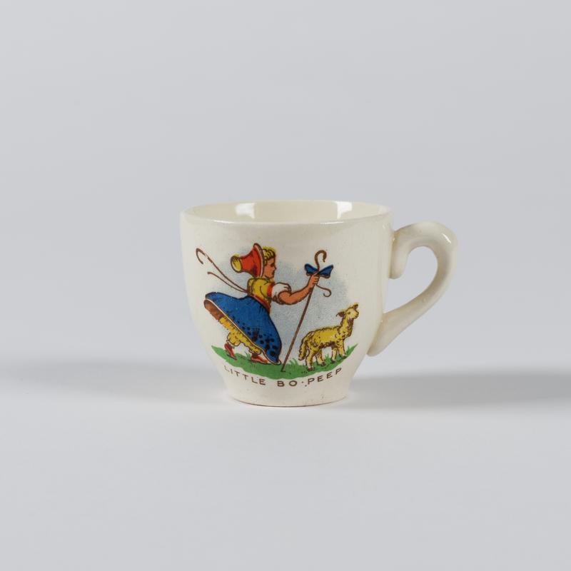 cup miniature