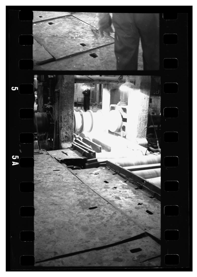 Elba Steelworks, negative