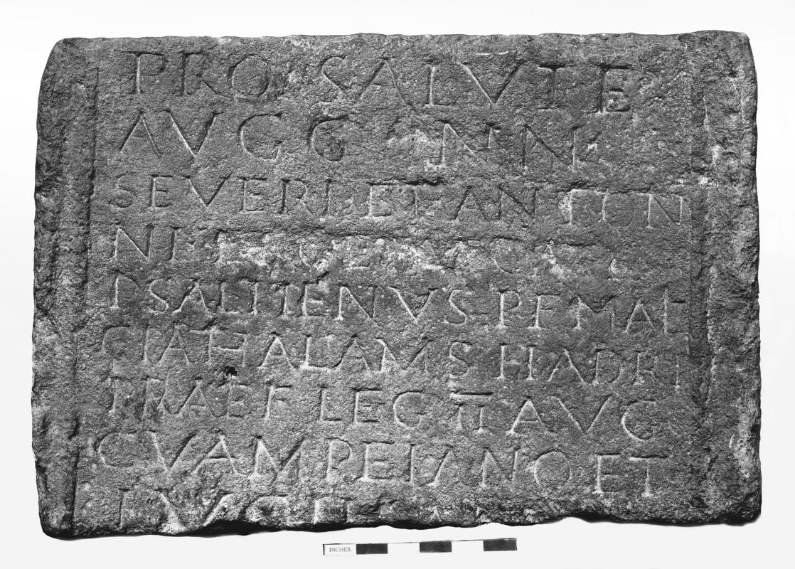 Roman stone inscription (P.Sallienus Thalamus)