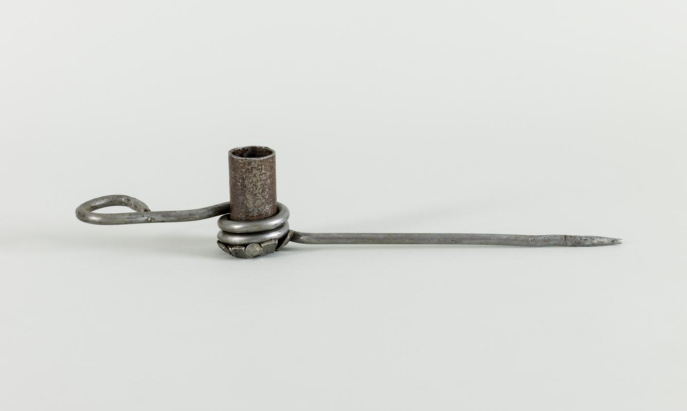 Candle holder