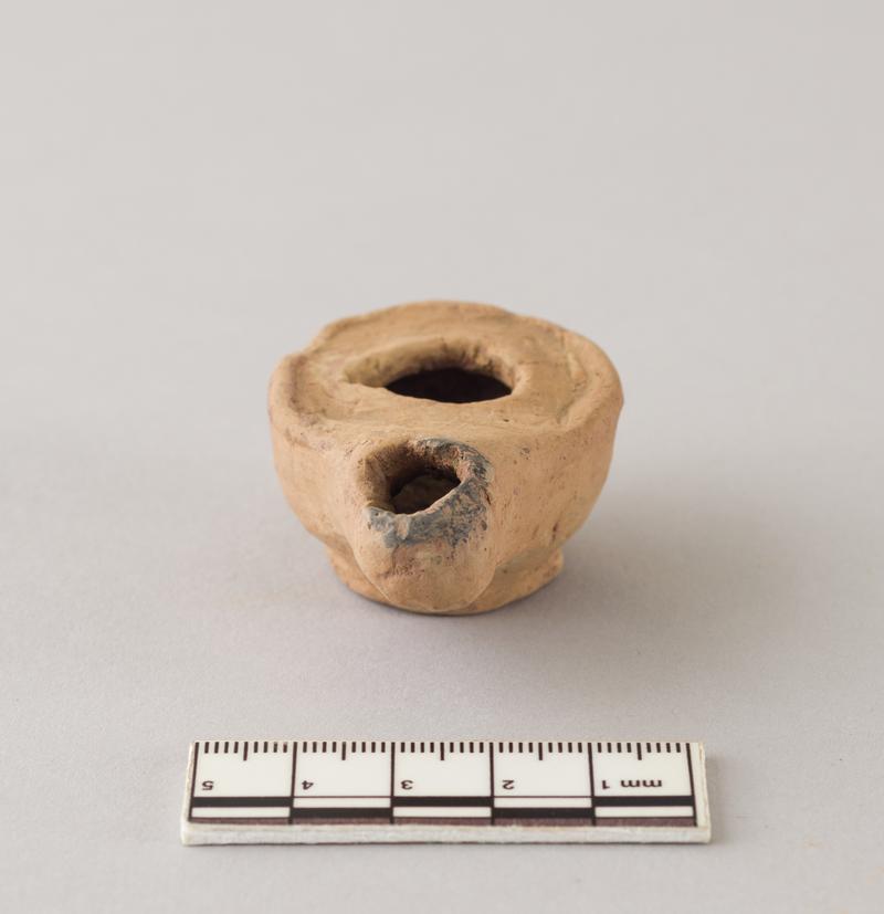 Roman pottery lamp