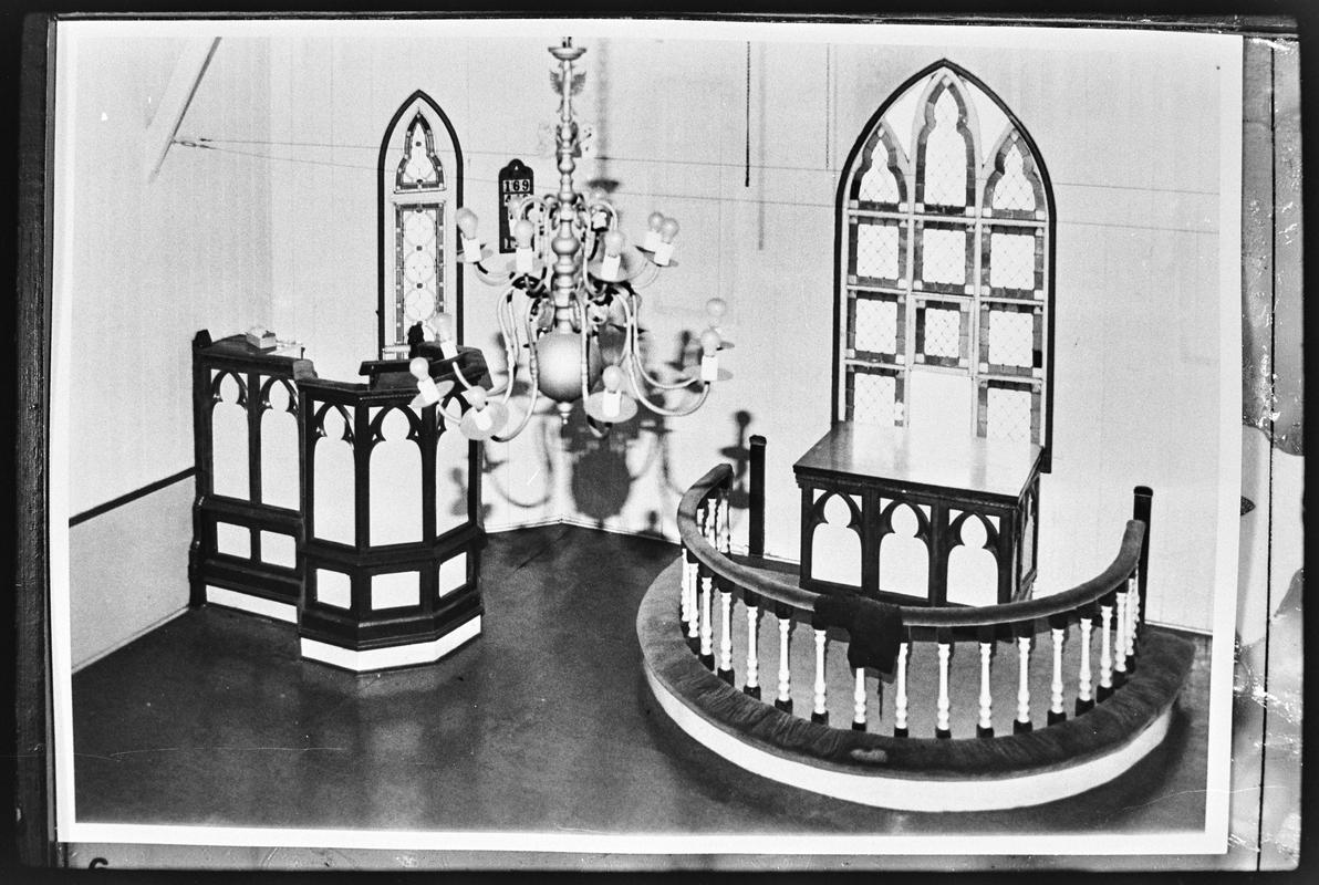 Norwegian Church, negative