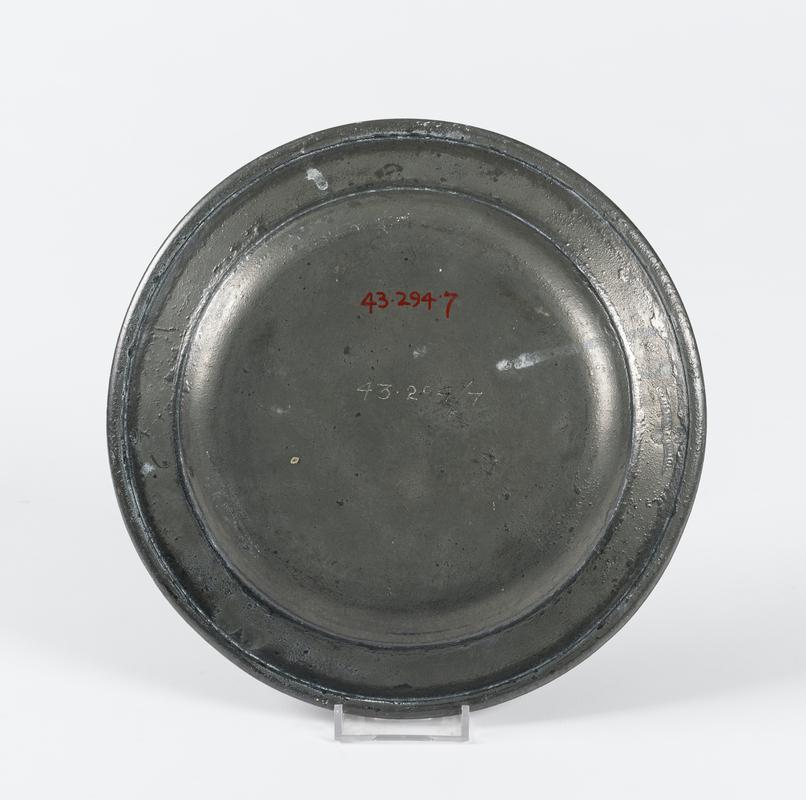 Plate