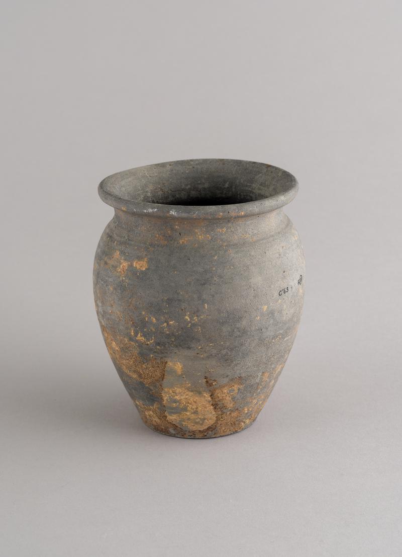 Roman pottery jar