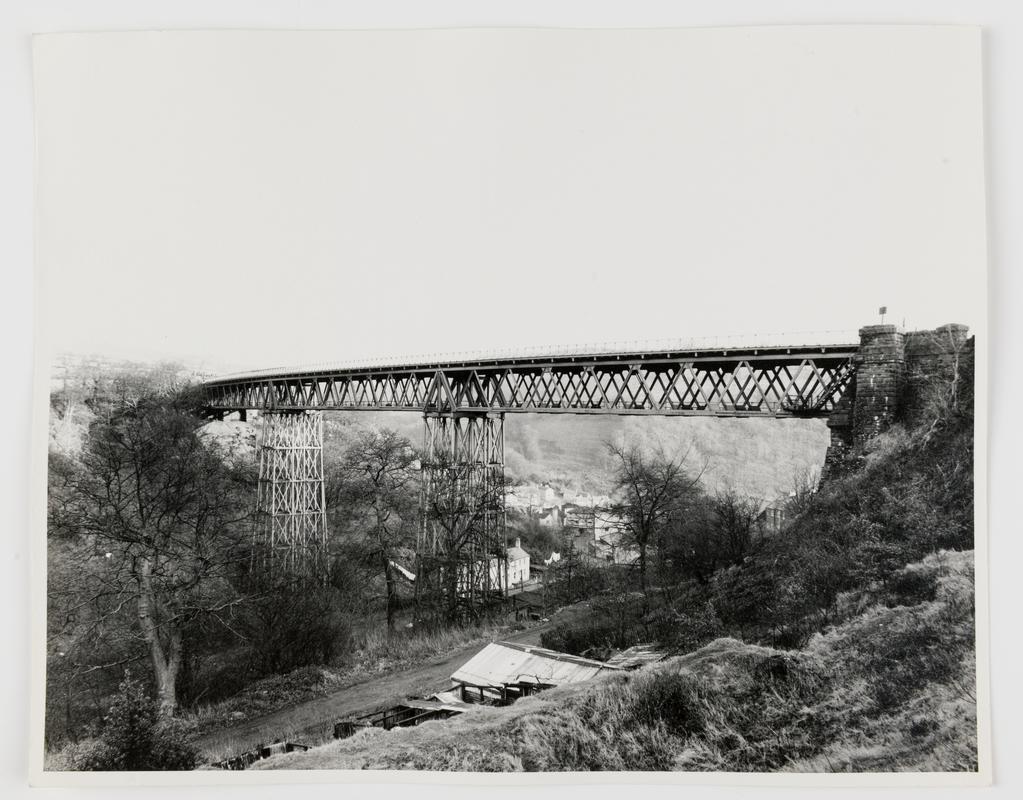 Demolition of Crumlin viaduct, photograph