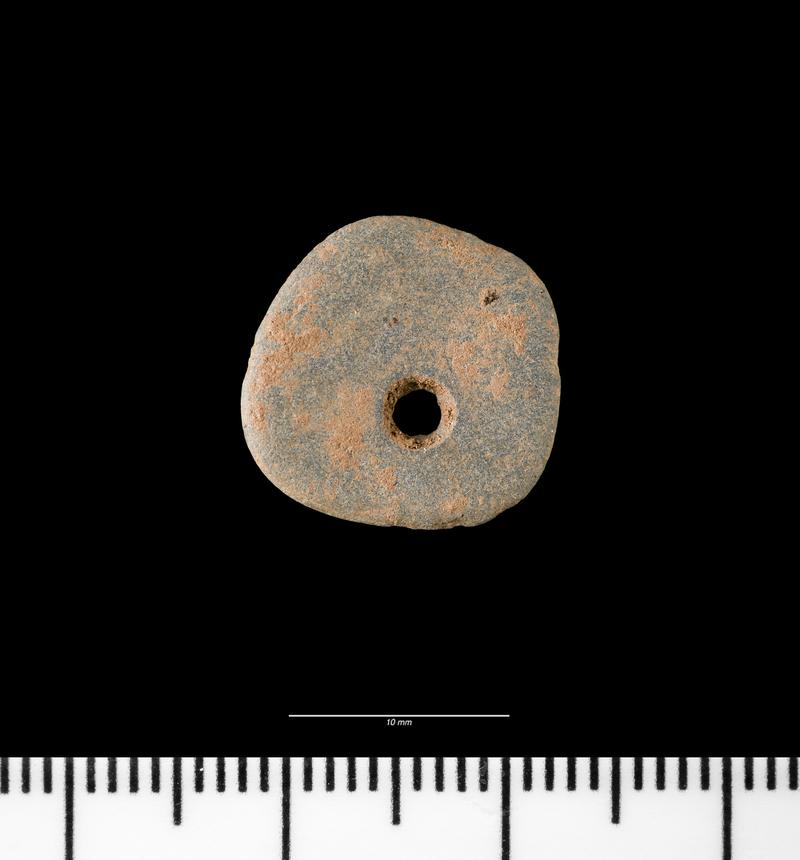 Early Mesolithic shale bead