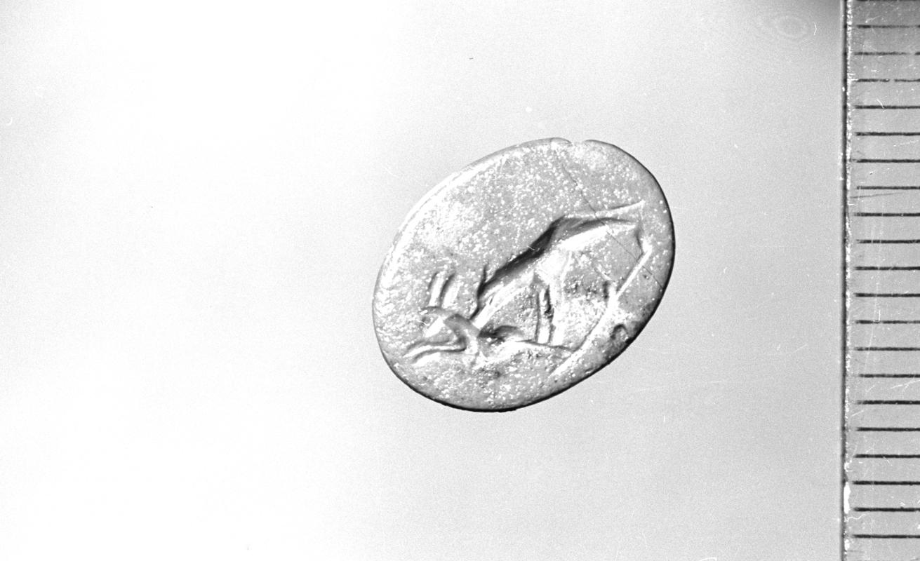 Roman intaglio (hare and hound)