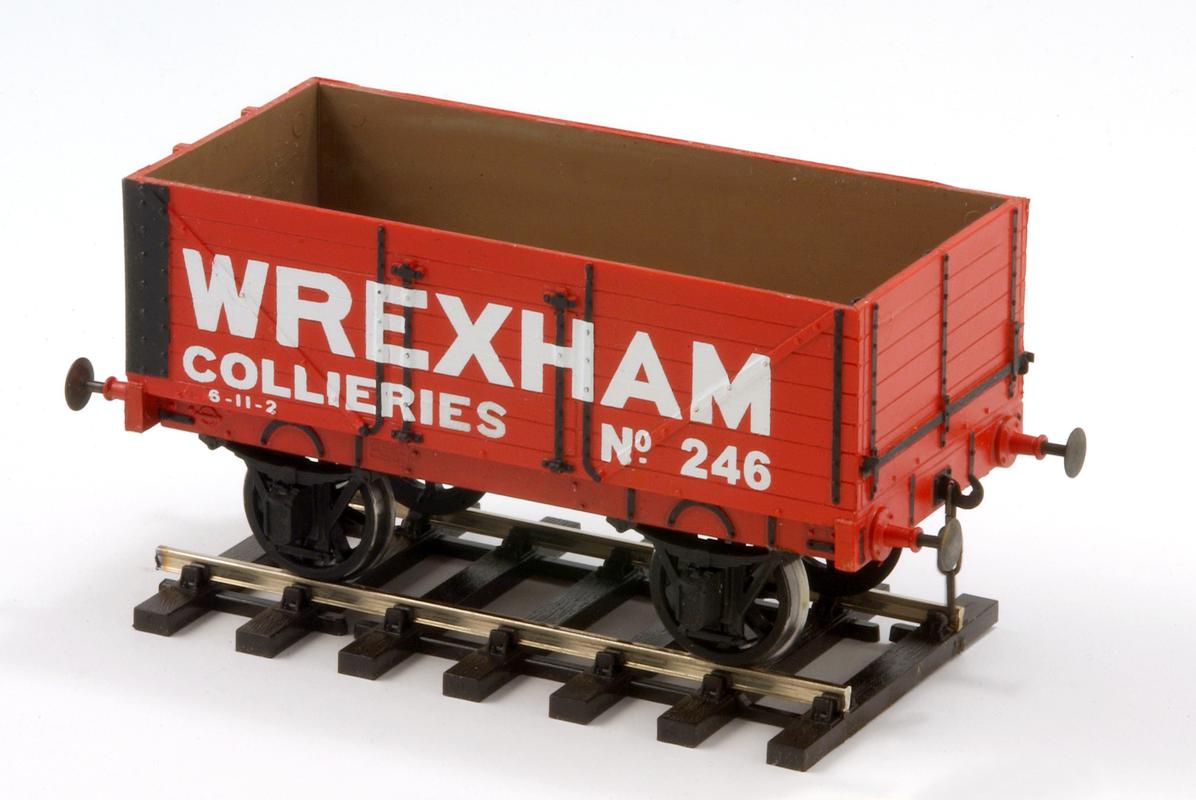 model railway wagon : "Wrexham"