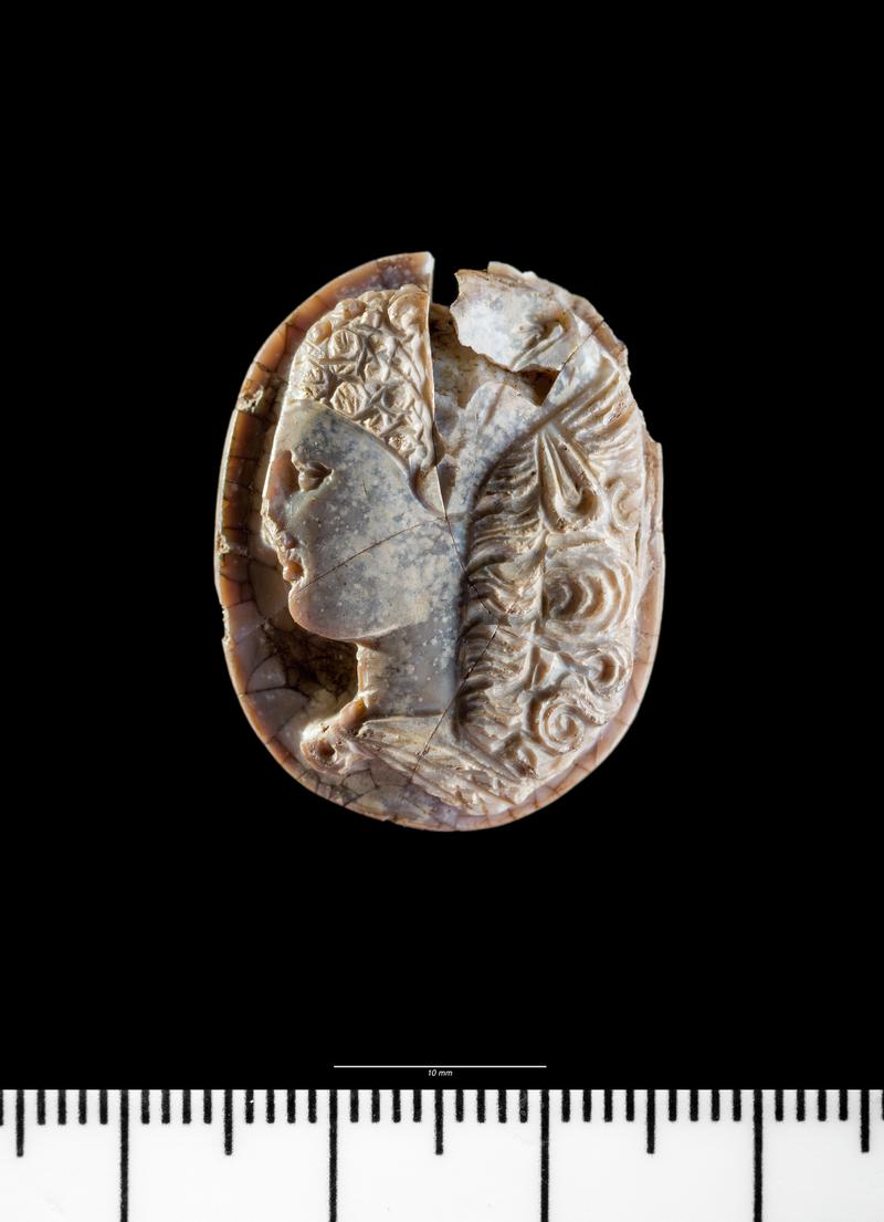 Roman cameo (Hercules)